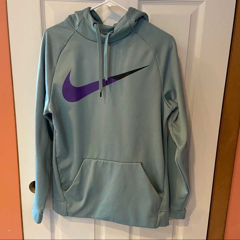 Women’s Nike Dri fit hoodie. Size small
